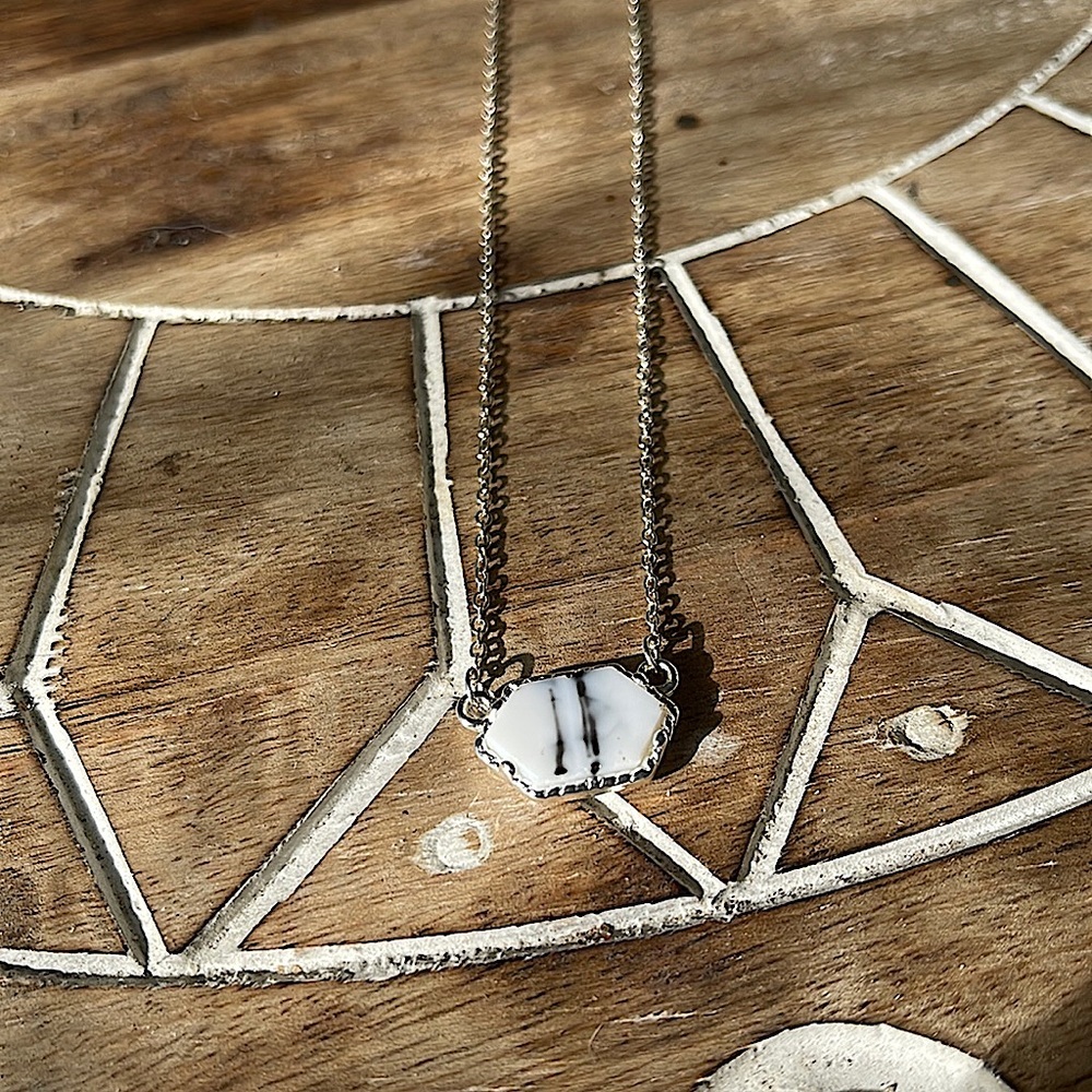 White and black silver druzy necklace